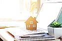 ¿Puede desistir el comprador si el vendedor entrega una vivienda con una superficie inferior a la publicitada?