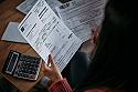 Un empleado ha estado percibiendo una retribución superior a la que le correspondía. ¿Puede reclamarle el salario indebido? 